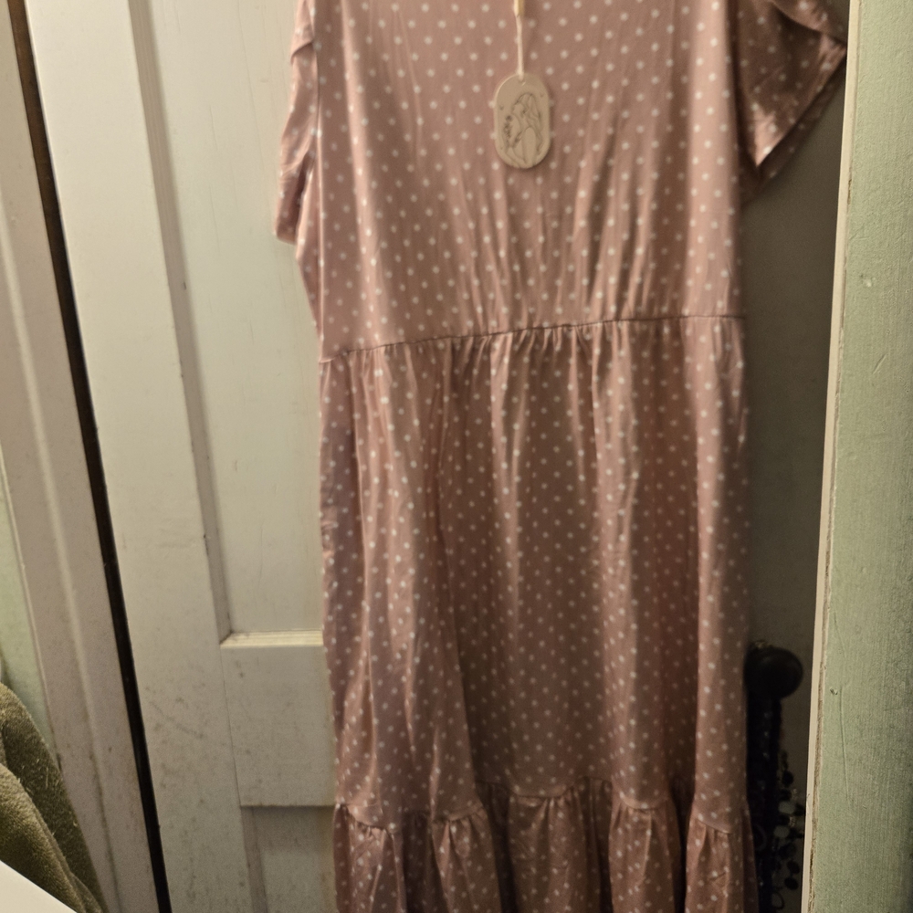 Women's Soft Pink Polka Dot Tiered Casual Dress